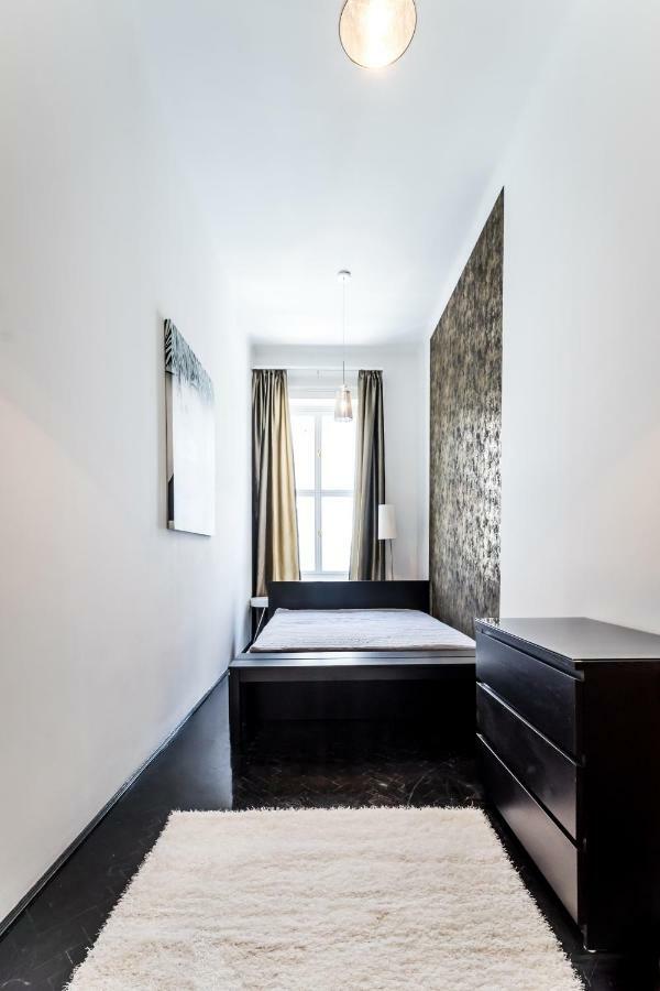 BpR B&W Elegant Home Budapest Exterior foto